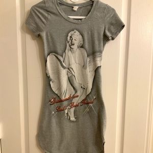 Marilyn Monroe dress
